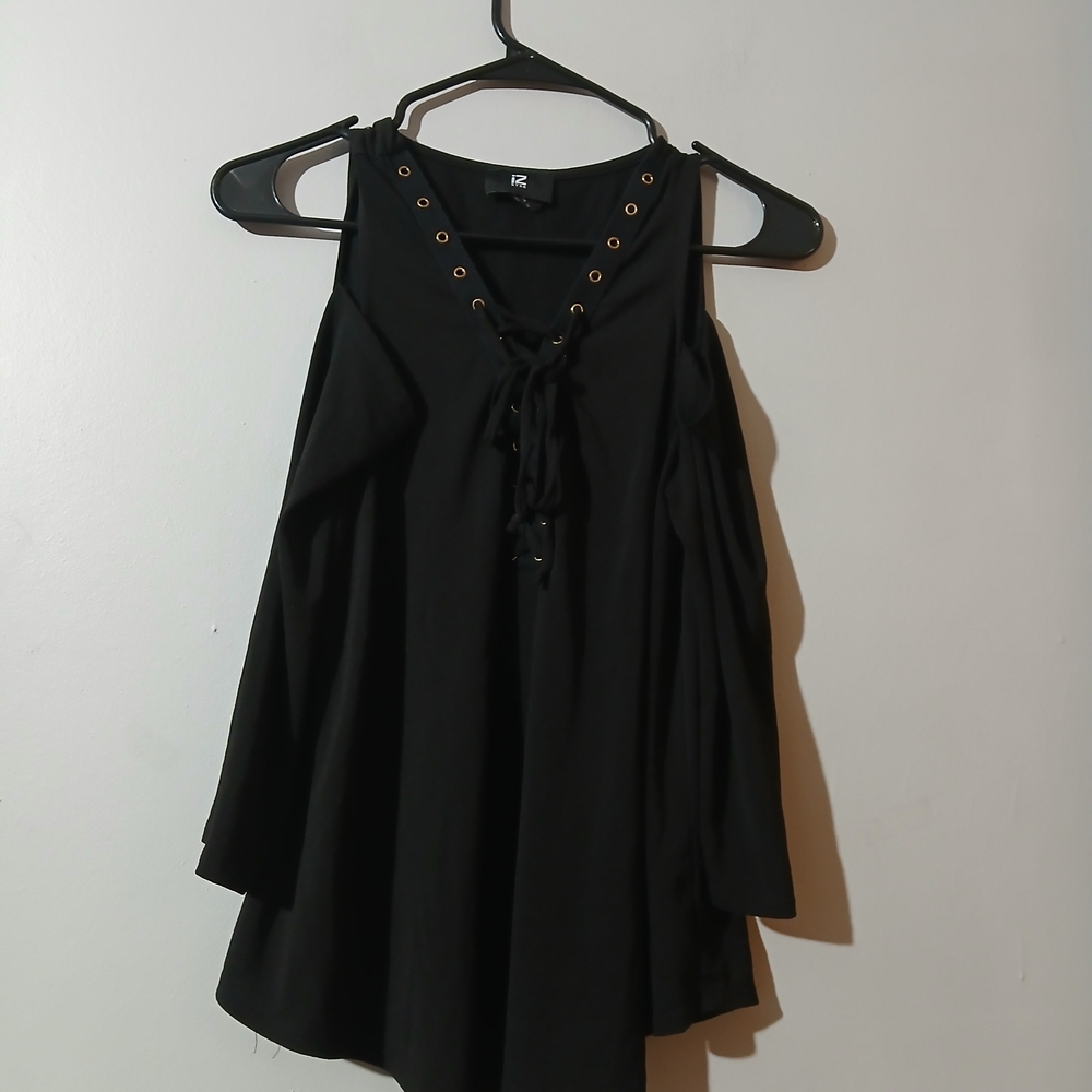 Iz Byer Black Cold Shoulder Lace-Up Blouse Women's Size XL Goth Grunge - Picture 2 of 5